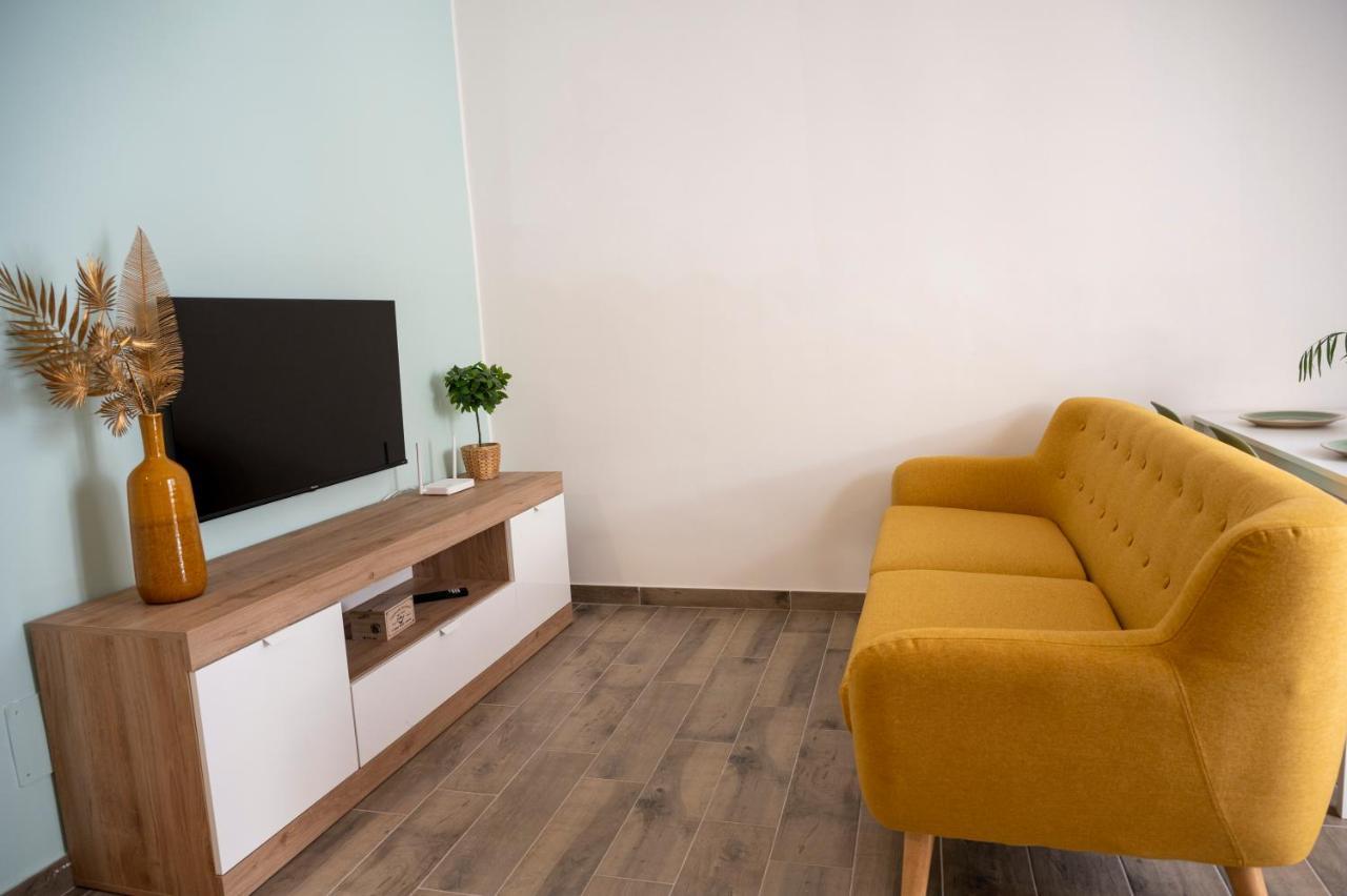 Antica Dogana Apartments Maestrale 泰拉奇纳 外观 照片